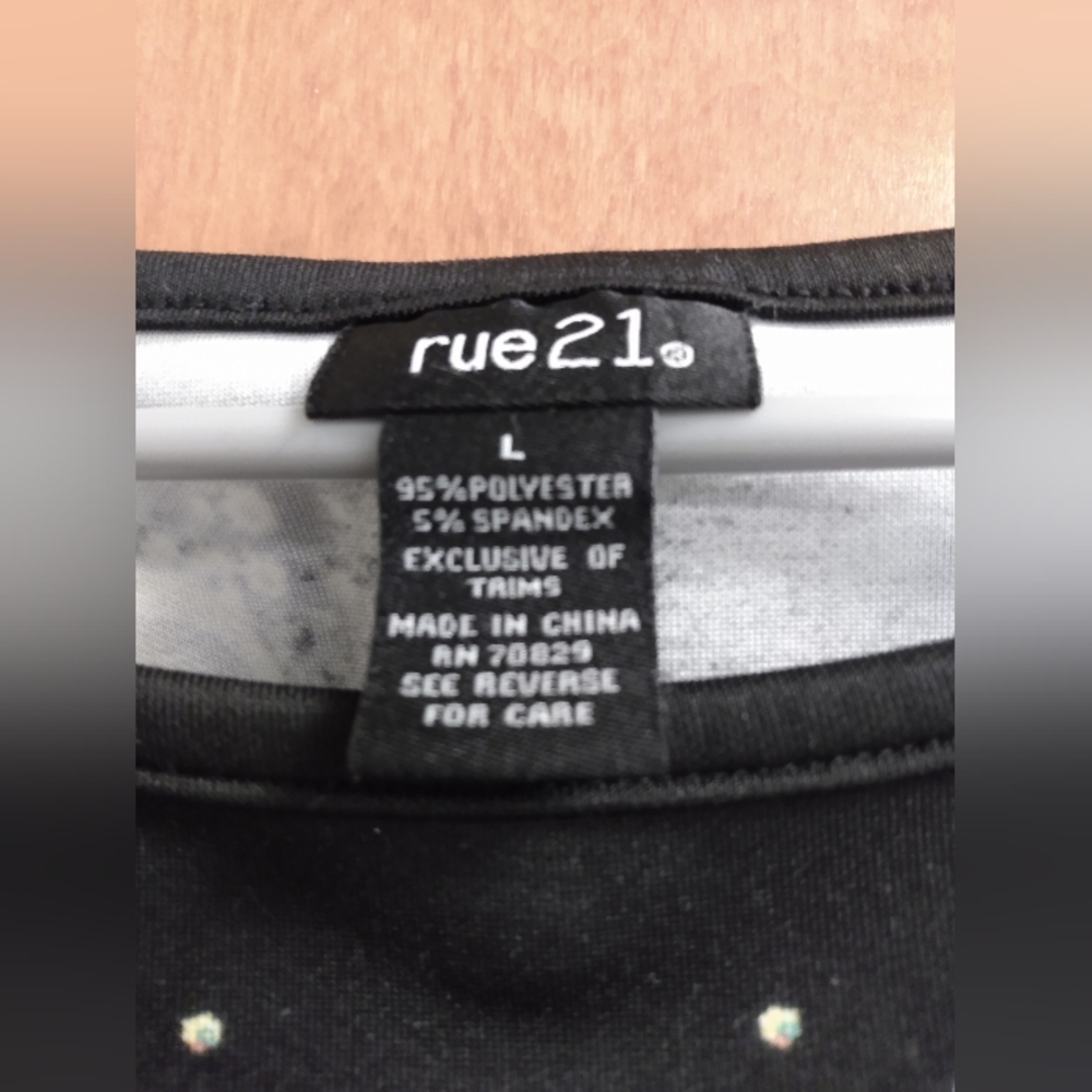 Rue21 crop top tank - Picture 3 of 4